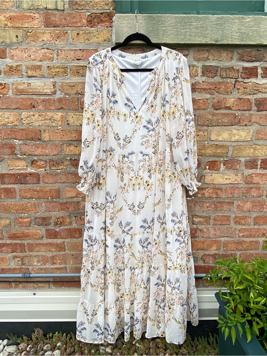 ARULA Dresses & Skirts - NWT Arula Size B 2X Ivory Floral Tiered Maxi Dress Boho